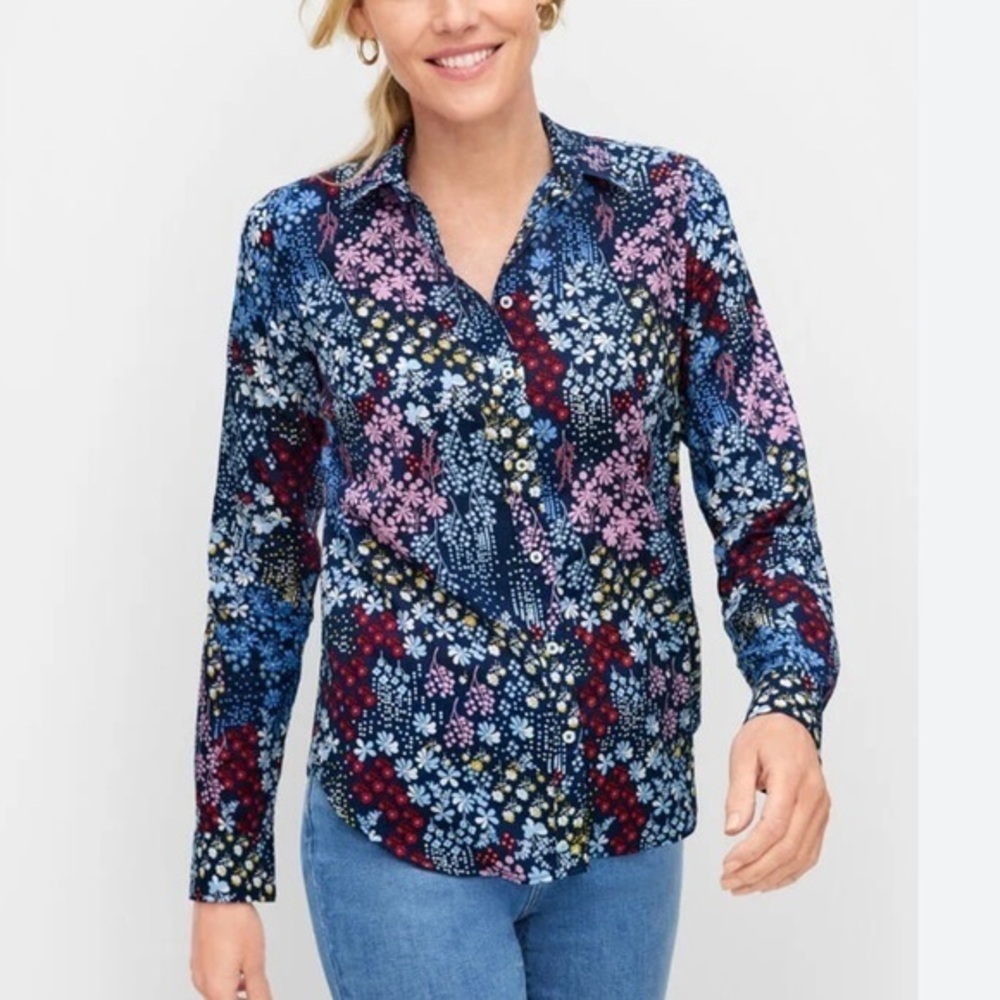 Talbots Twinkle Dark Floral Print elegant crisp buttoned down in size X (12W)